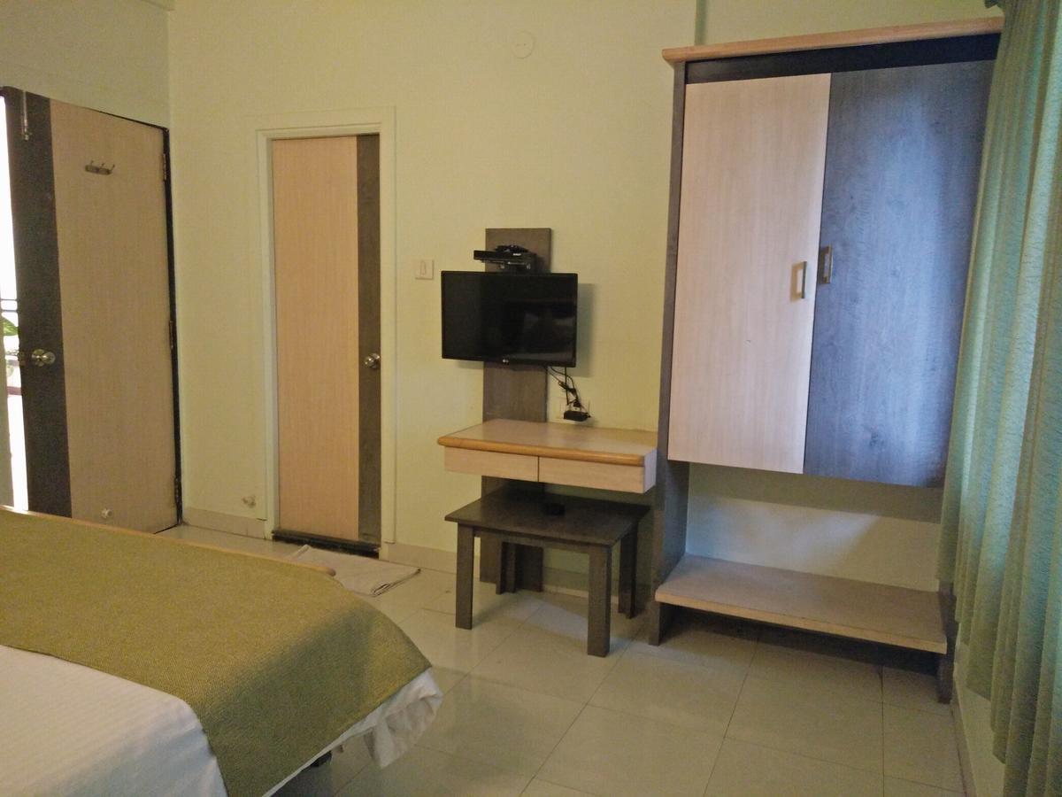 Cool Palace Hotels Nászik Kültér fotó